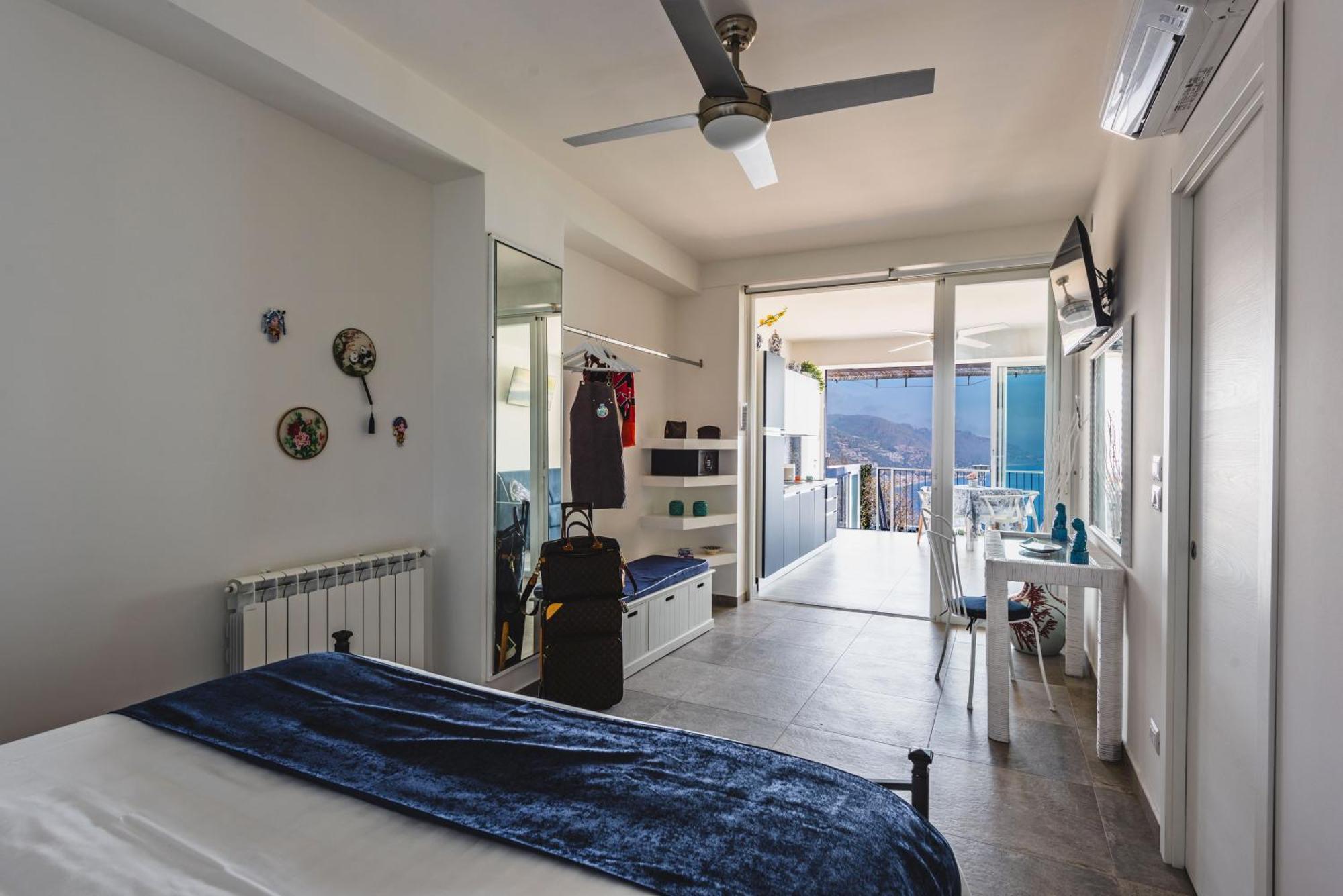 Dream View Suites Taormina Exterior photo