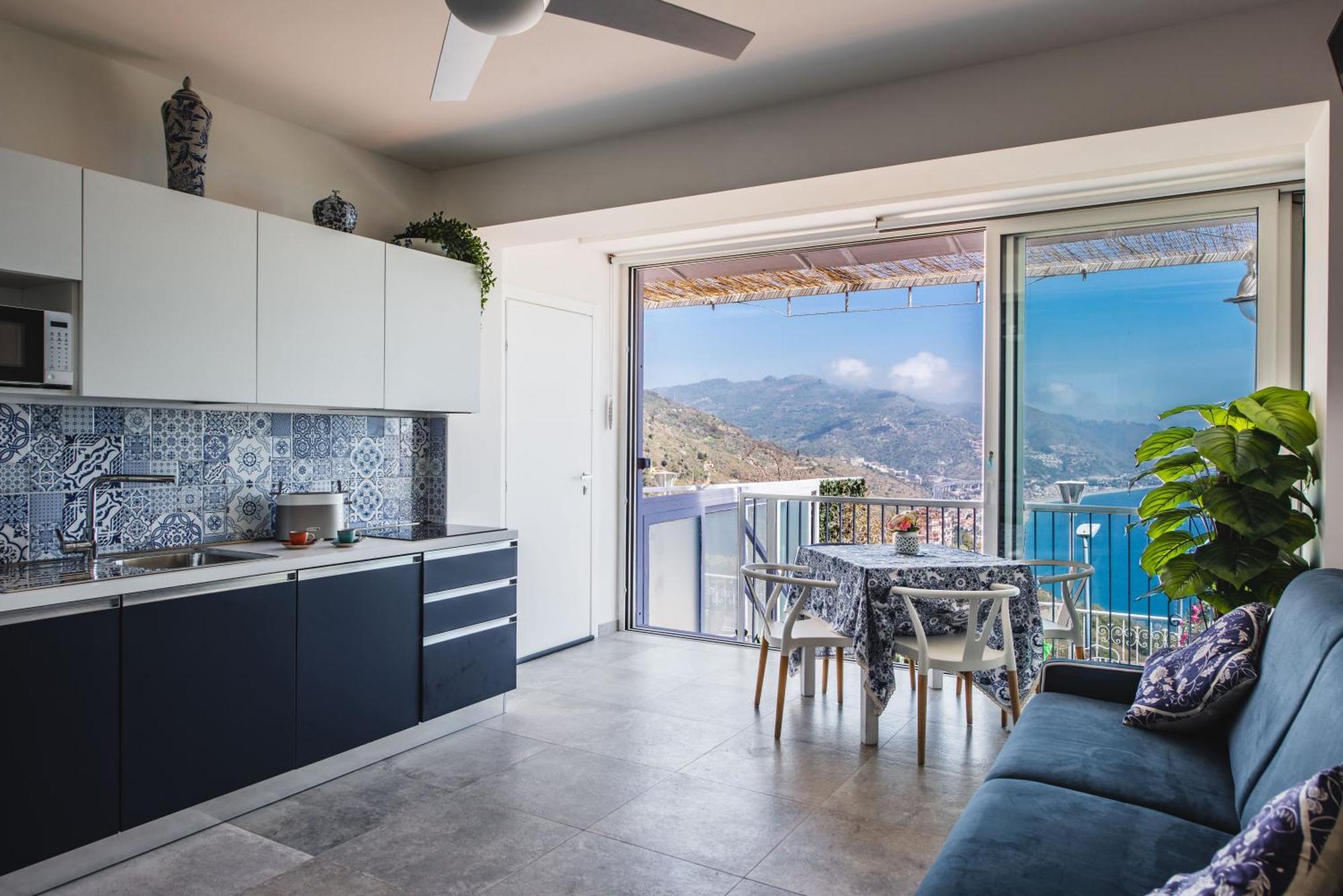 Dream View Suites Taormina Exterior photo