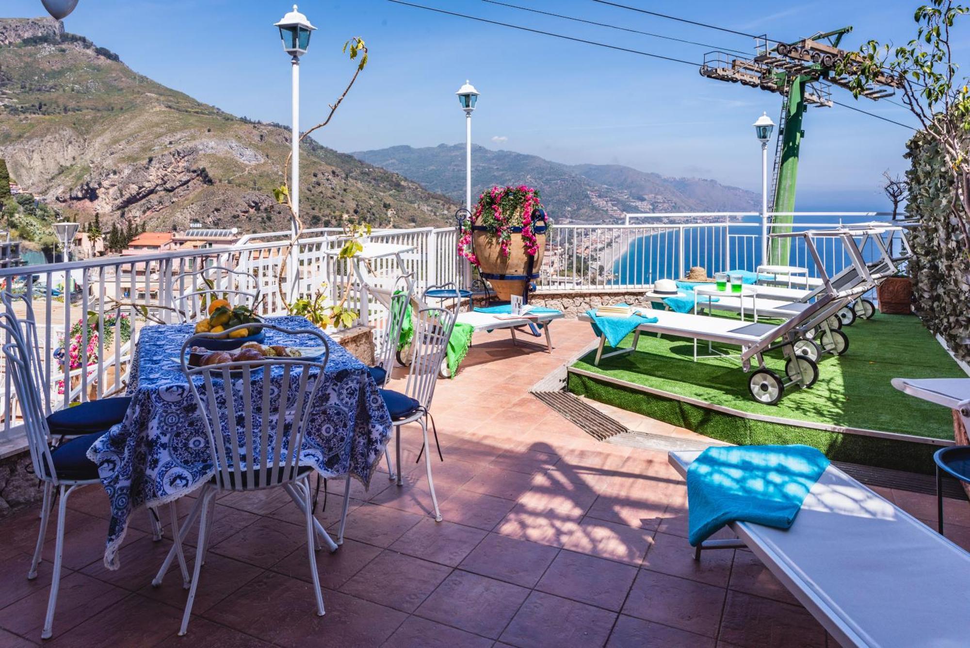 Dream View Suites Taormina Exterior photo