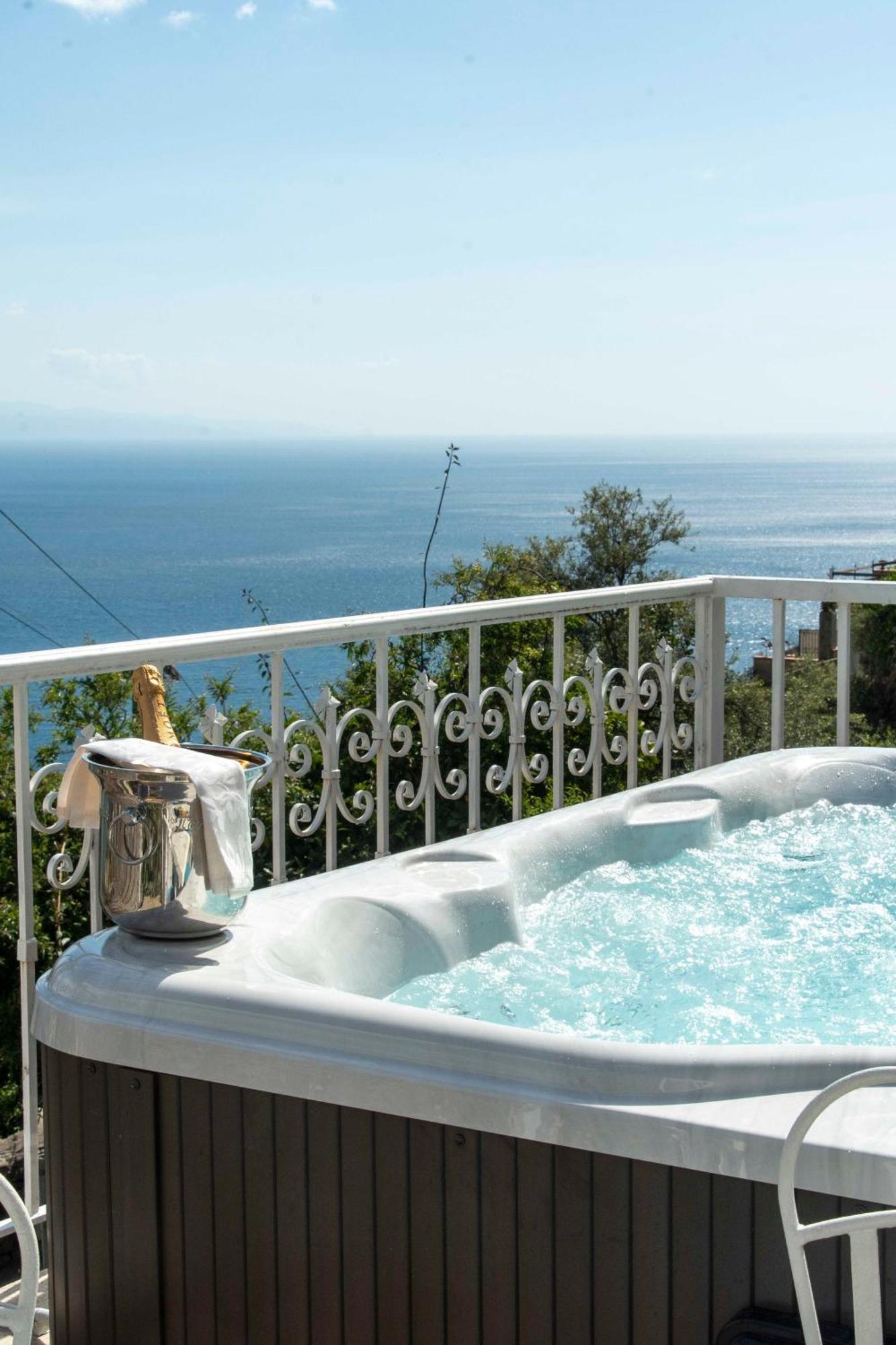 Dream View Suites Taormina Exterior photo